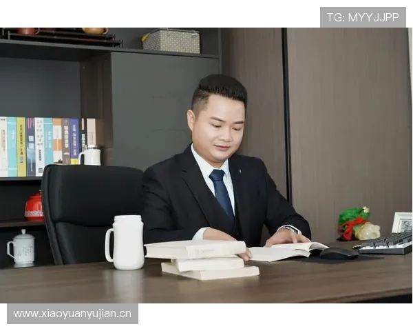 《创新与领导力并重的美女企业家：她如何打破行业界限，成就事业辉煌》